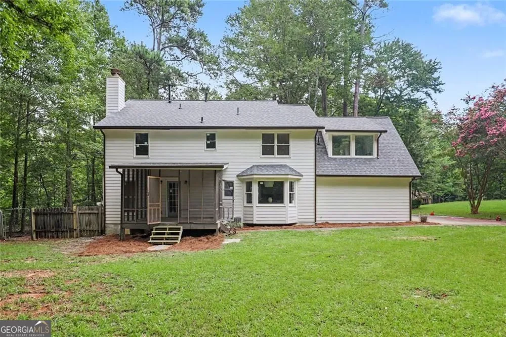 120 Marilyn CT Fayetteville, GA 30214