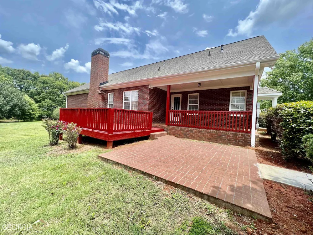 1010 Jacob DR Watkinsville, GA 30677