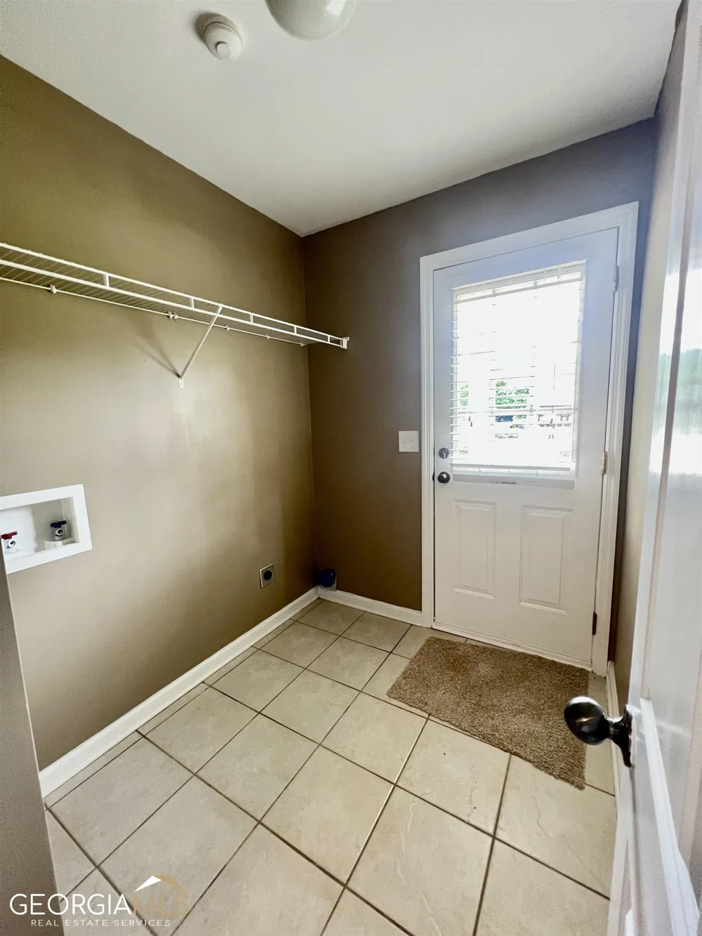 1010 Jacob DR Watkinsville, GA 30677