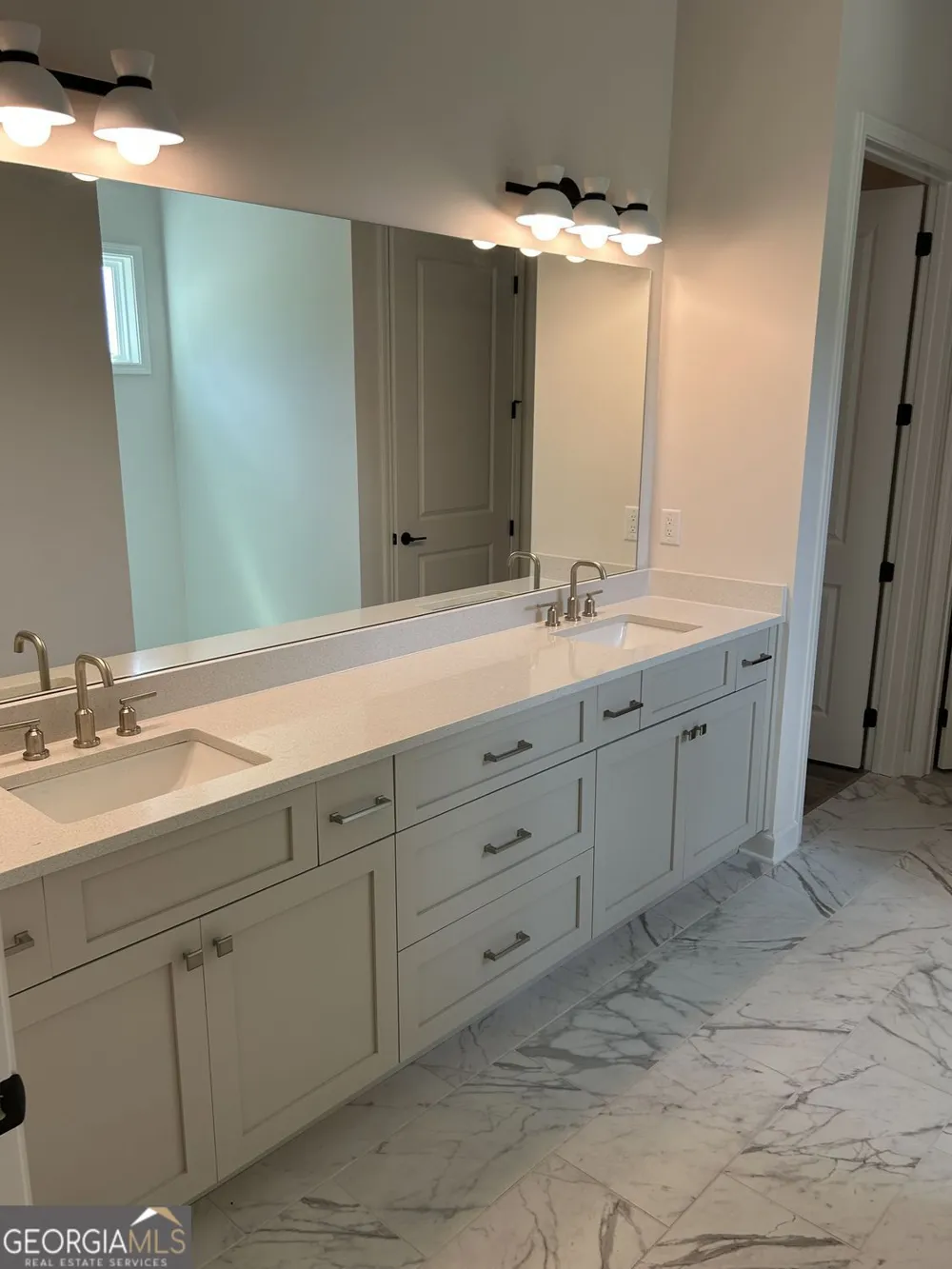 1549 Assembly CIR Gainesville, GA 30501