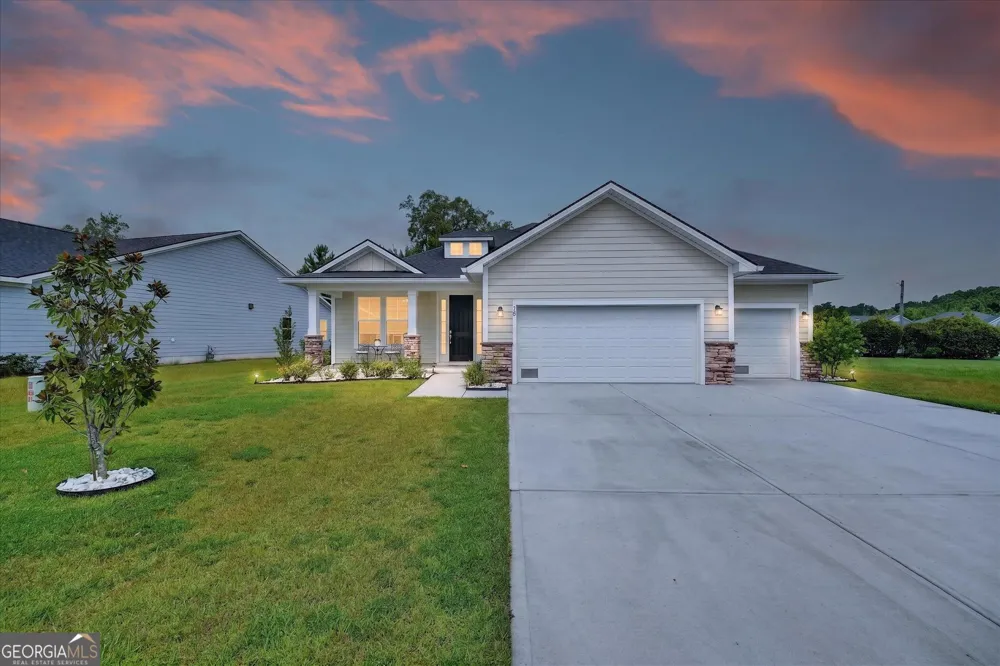 20 Nettleton LN Richmond Hill, GA 31324