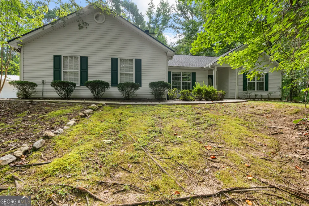 270 Hendrix RD Newnan, GA 30263