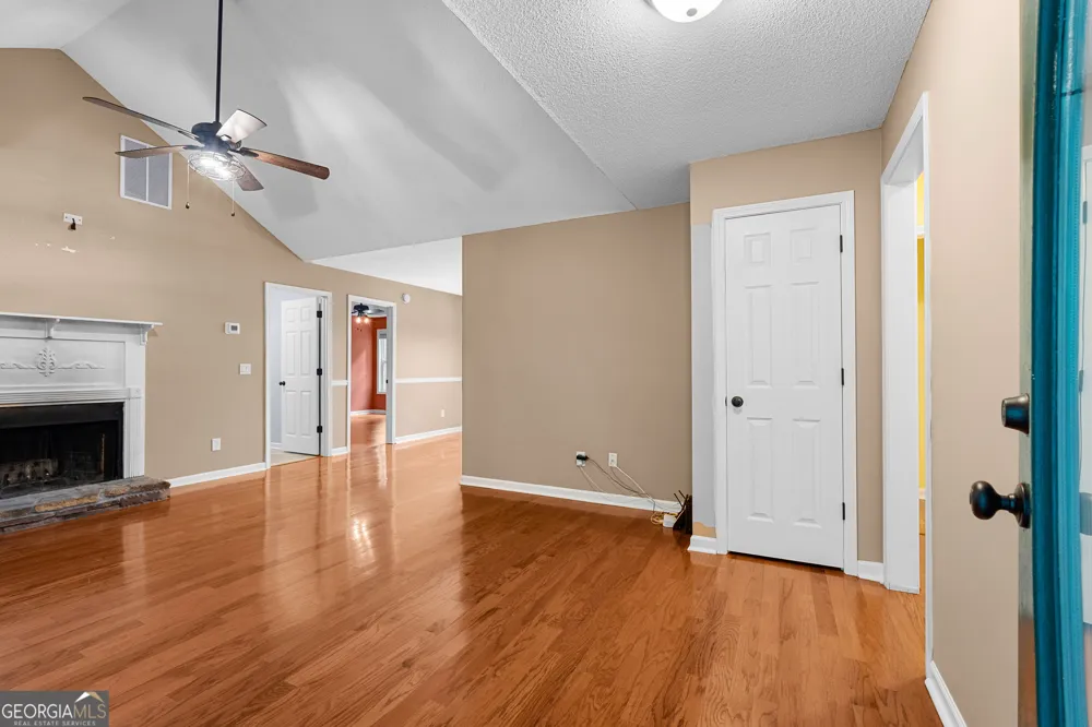 270 Hendrix RD Newnan, GA 30263