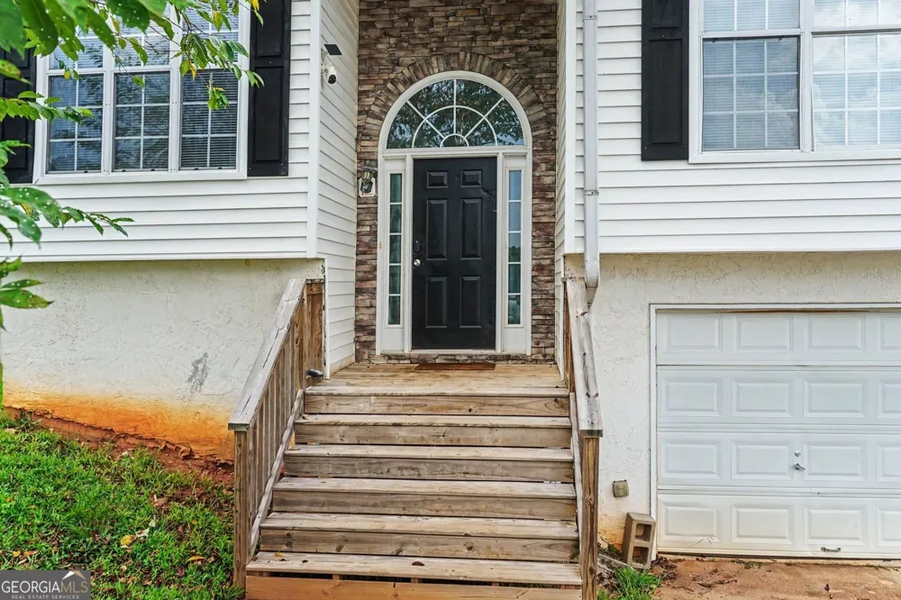 4824 Buchli LN Lithonia, GA 30038