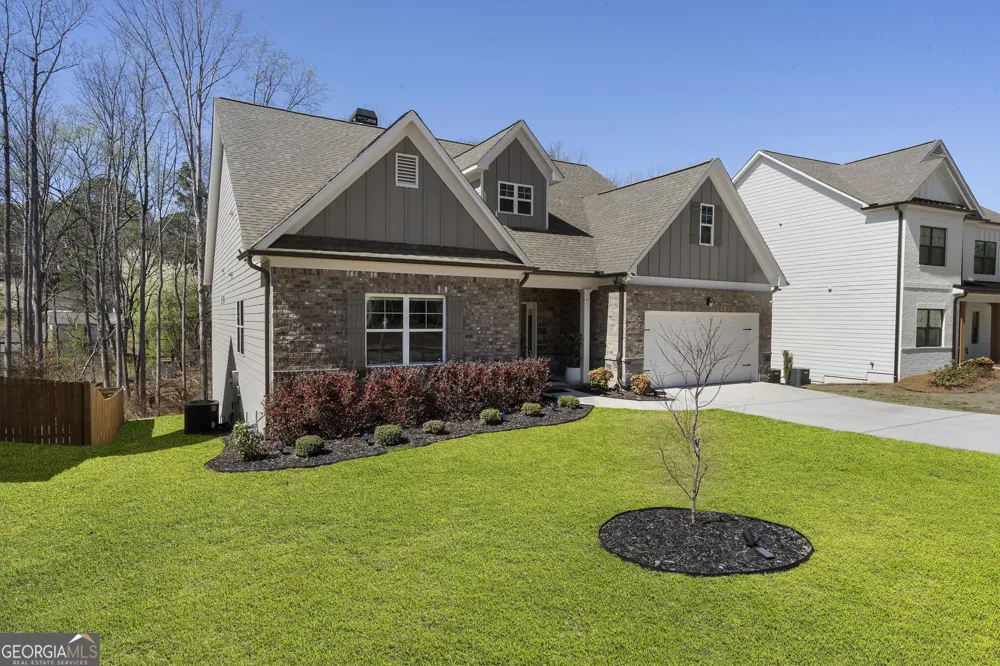 1880 Grand Lanier DR Buford, GA 30518