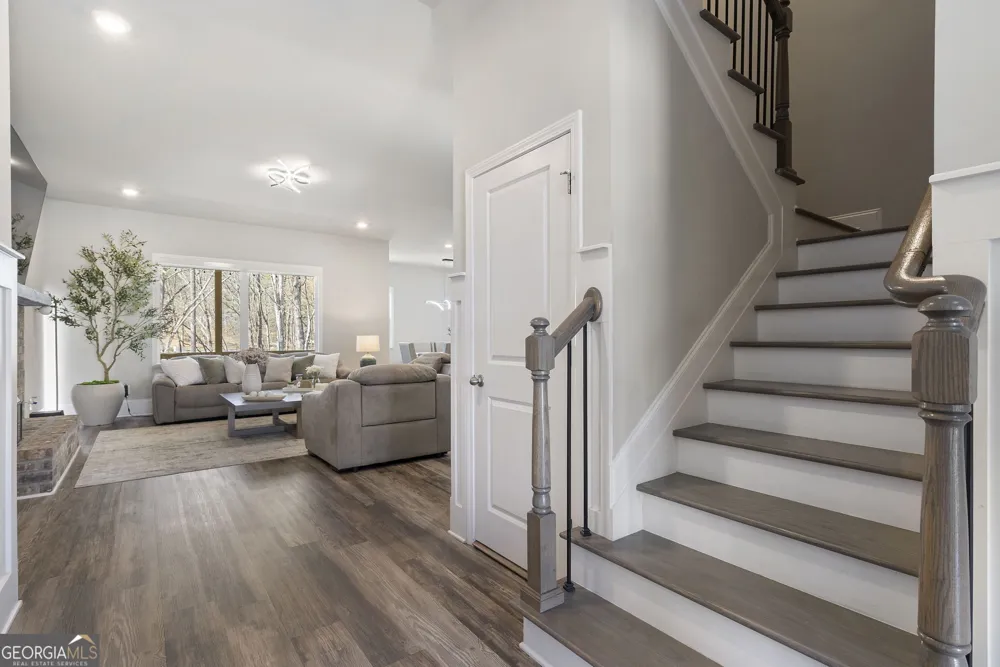 1880 Grand Lanier DR Buford, GA 30518
