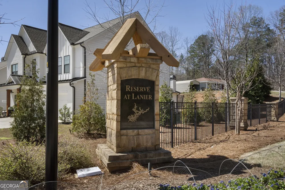 1880 Grand Lanier DR Buford, GA 30518