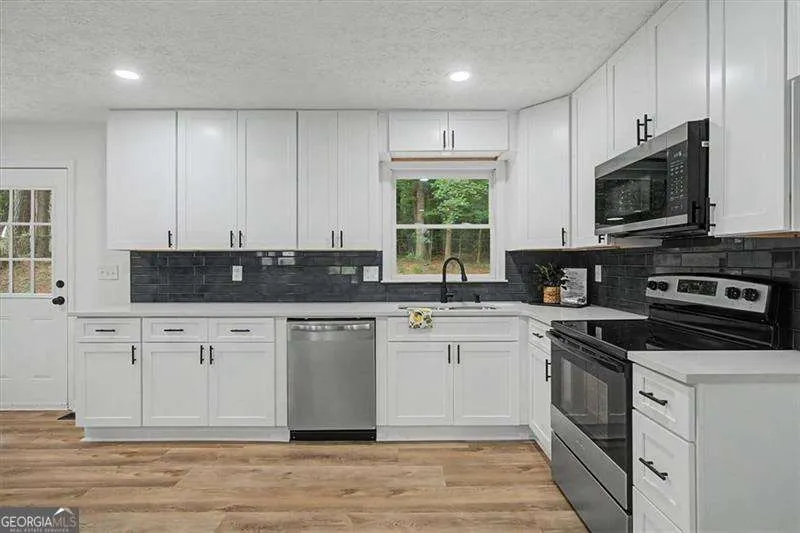 103 S Forty PASS W Hiram, GA 30141
