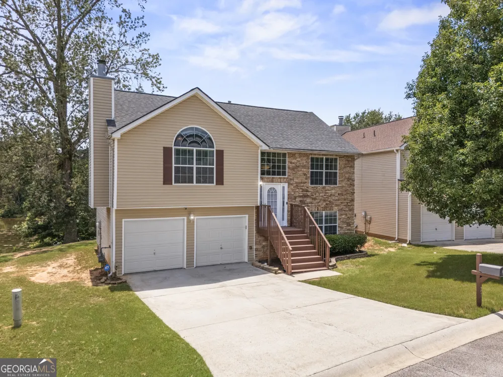27 Waters Edge WAY Fayetteville, GA 30215
