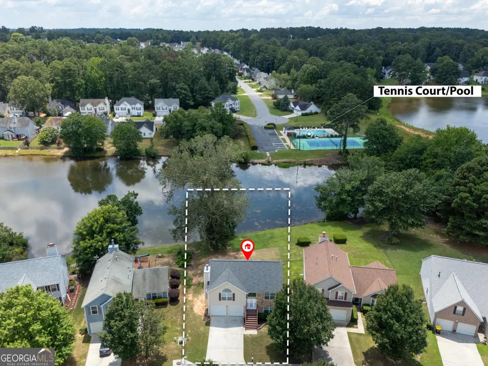 27 Waters Edge WAY Fayetteville, GA 30215