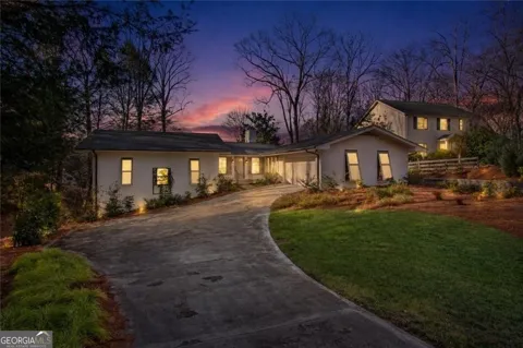 3526 Edgewood CIR