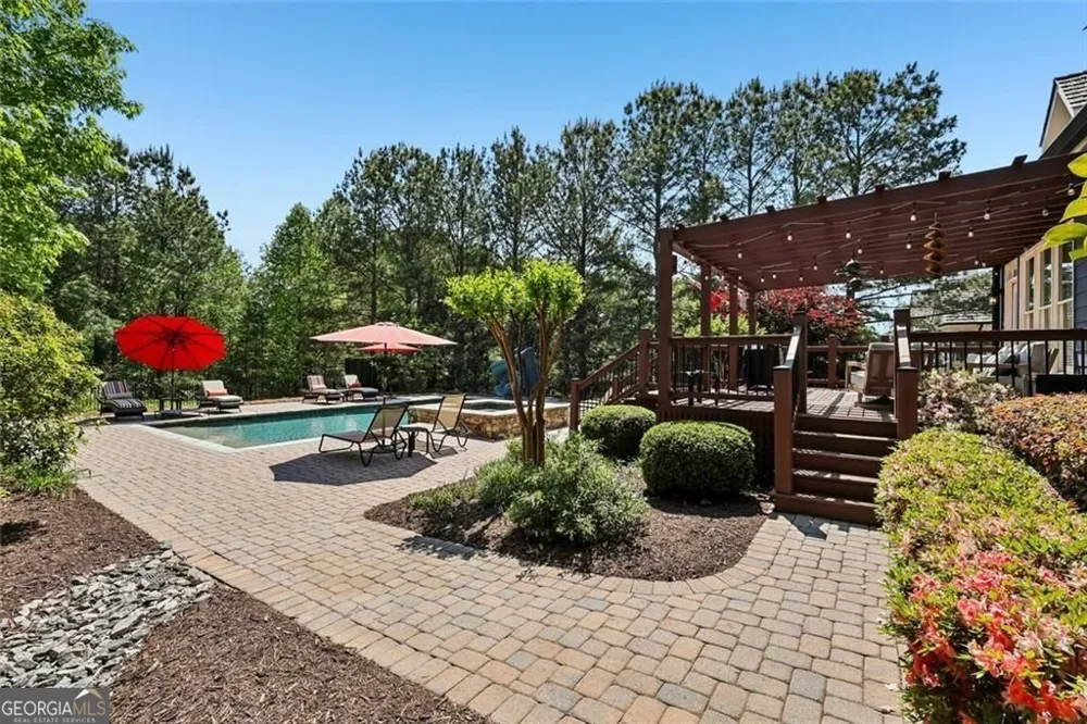 18 Stoneridge CT Dawsonville, GA 30534