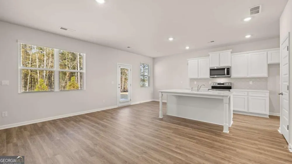264 Bristol BLVD Winder, GA 30680