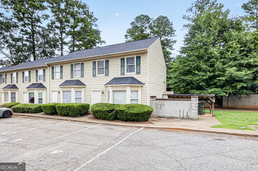 125 Dennis DR Athens, GA 30605