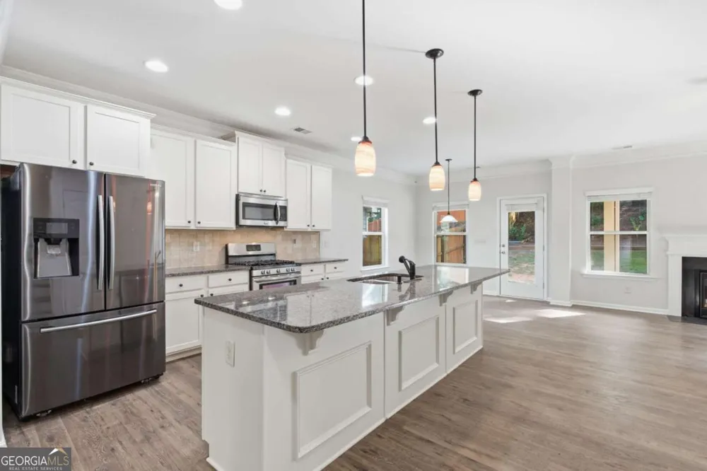 155 Stone Manor CT Woodstock, GA 30188