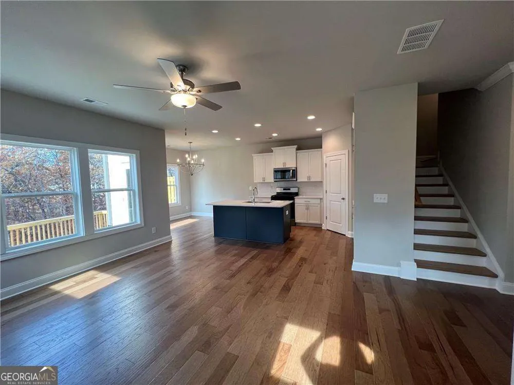 336 Lakeside CT Canton, GA 30114