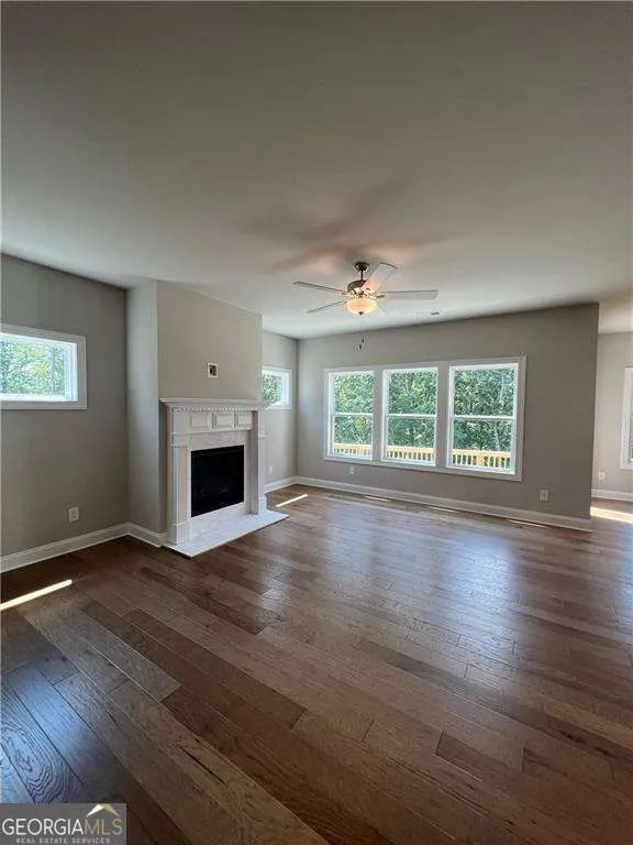 336 Lakeside CT Canton, GA 30114