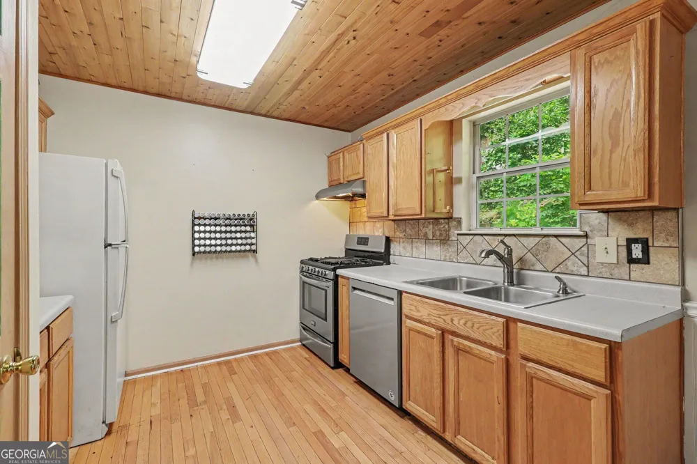 97 Hill Crest DR Ranger, GA 30734