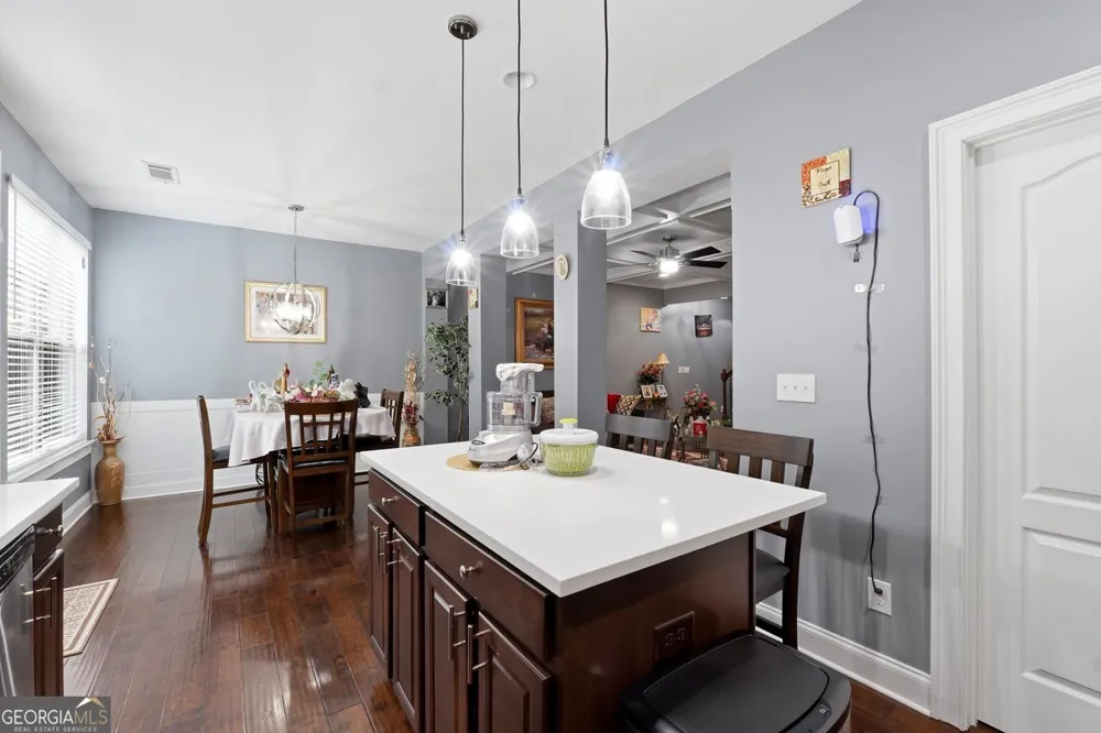 5058 Whiteoak ST SE Smyrna, GA 30080