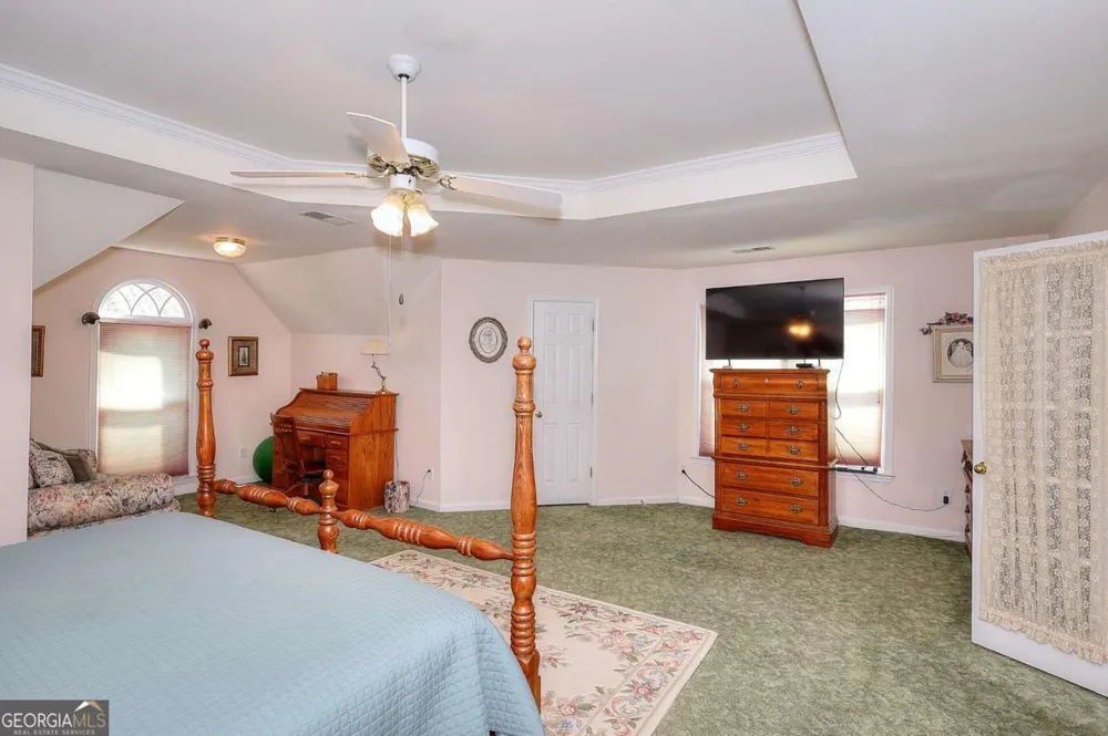 1951 Harvest WAY Loganville, GA 30052