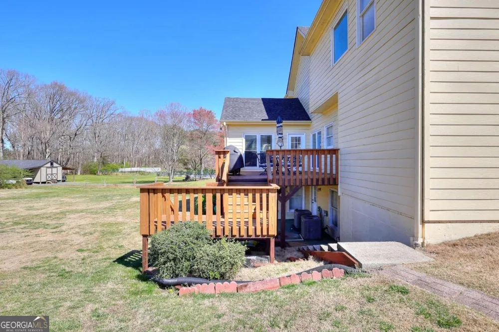 1951 Harvest WAY Loganville, GA 30052