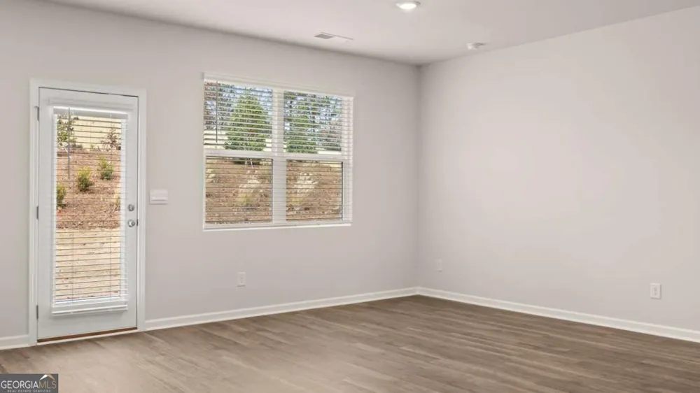 284 Bristol BLVD Winder, GA 30680