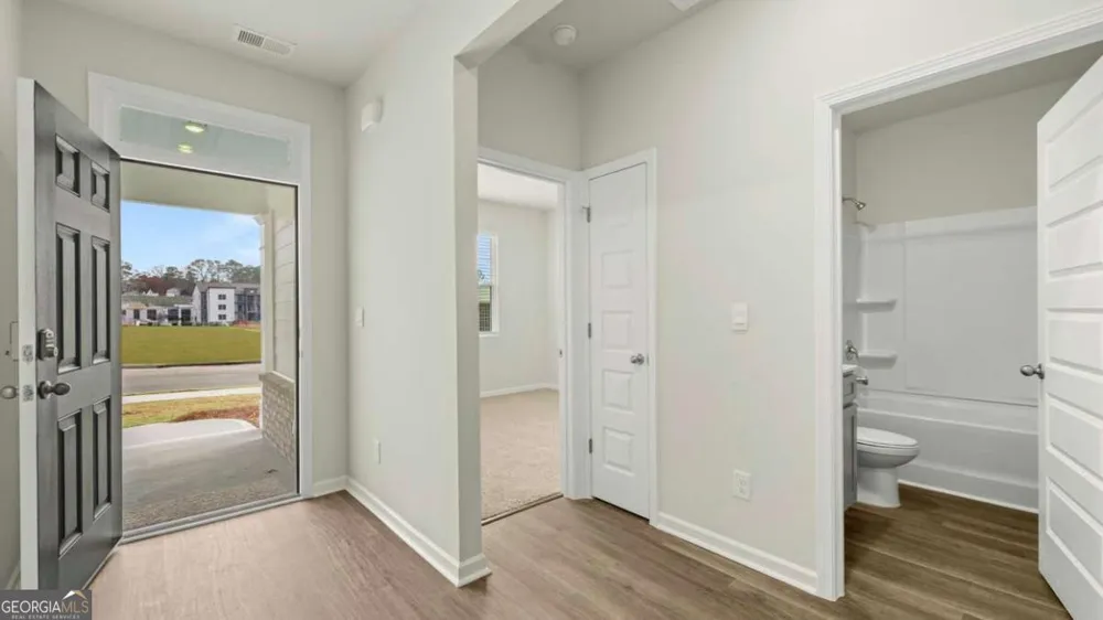 284 Bristol BLVD Winder, GA 30680