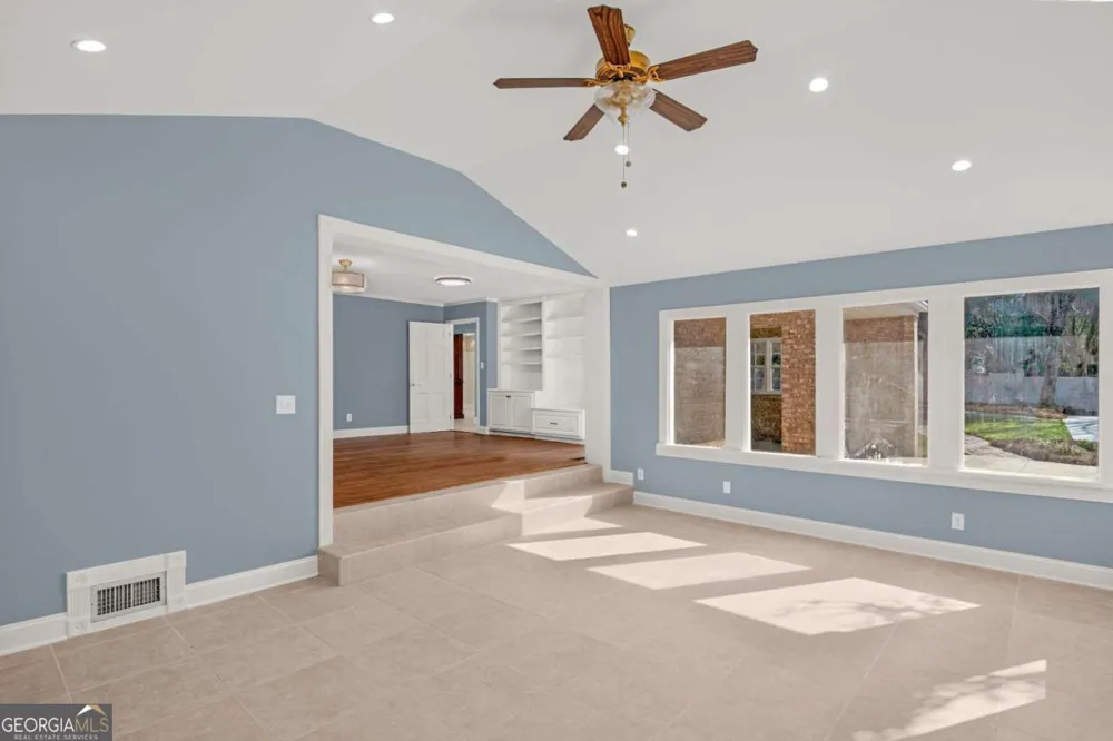 1808 Seminole TRL Waycross, GA 31501