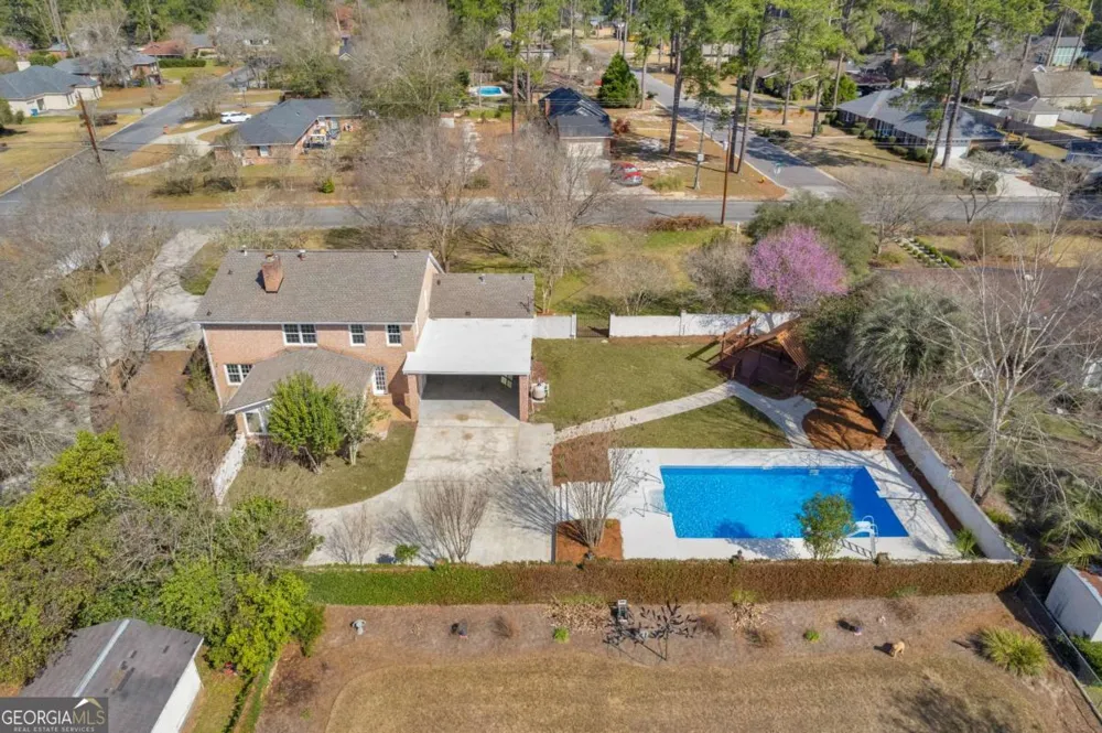 1808 Seminole TRL Waycross, GA 31501