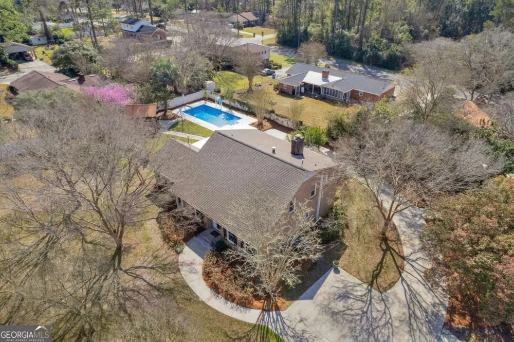 1808 Seminole TRL Waycross, GA 31501