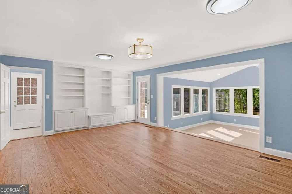 1808 Seminole TRL Waycross, GA 31501