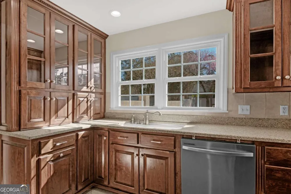 1808 Seminole TRL Waycross, GA 31501