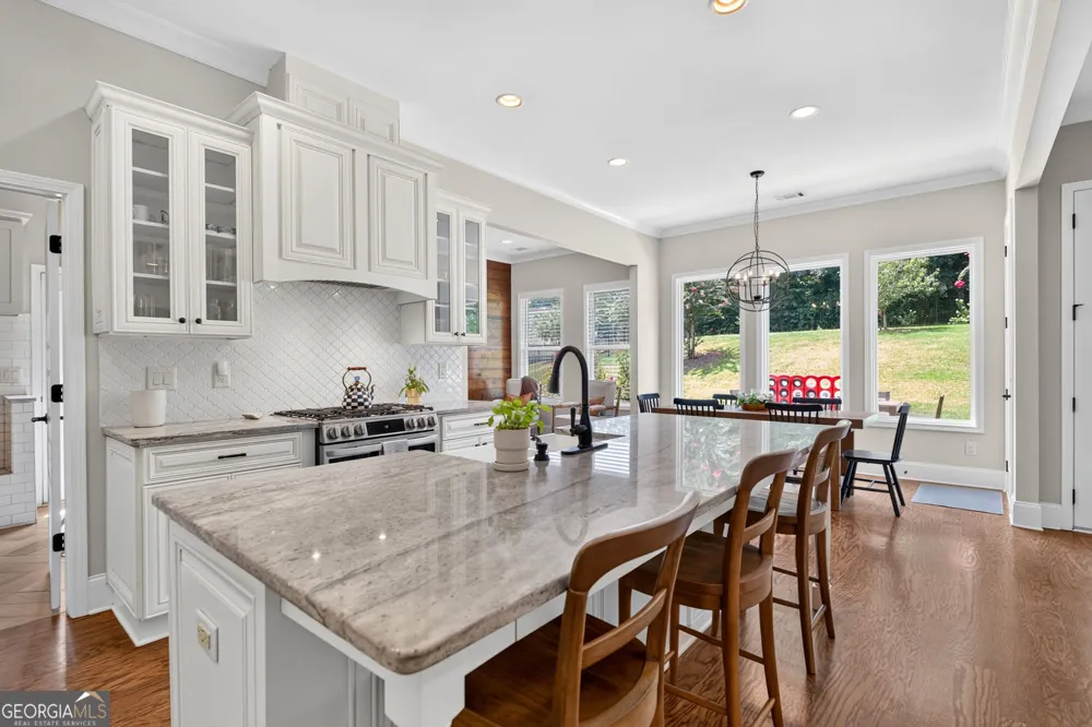 845 Walnut River TRL Hoschton, GA 30548