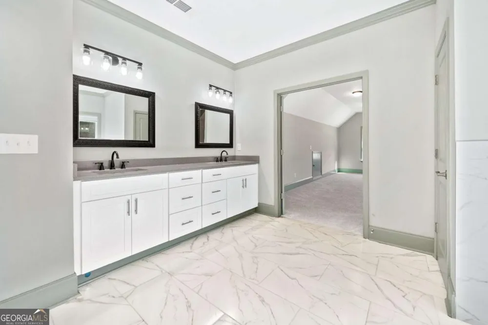 4208 Sierra Creek CT Hoschton, GA 30548