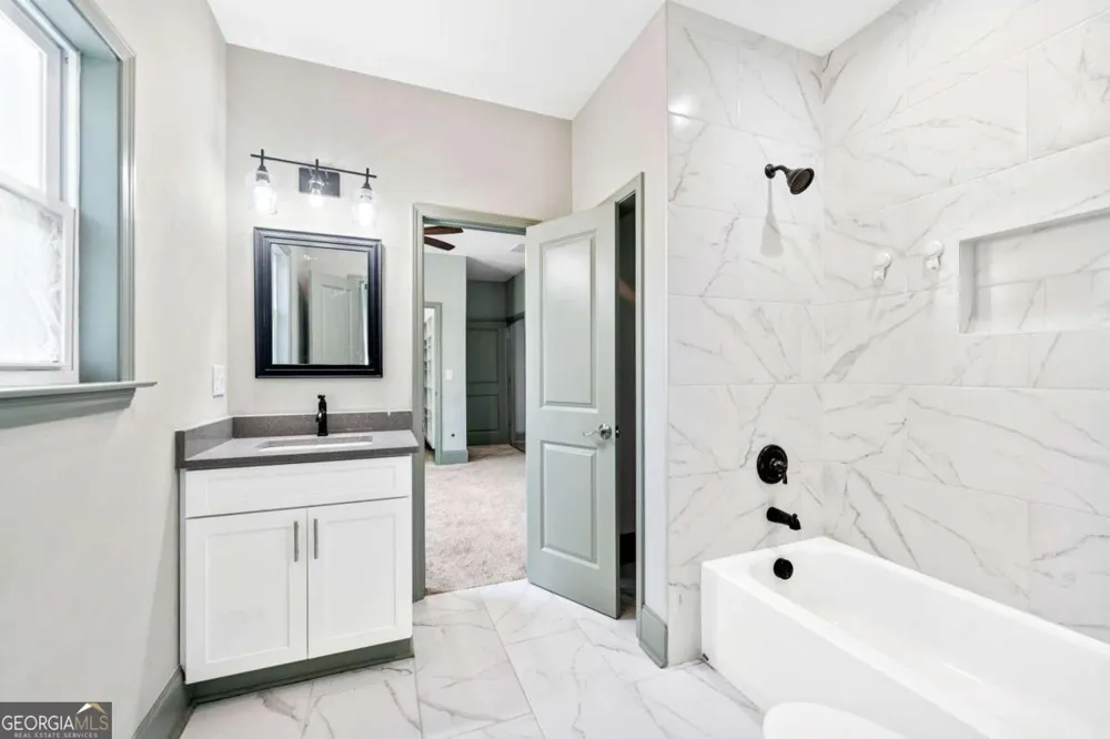 4208 Sierra Creek CT Hoschton, GA 30548