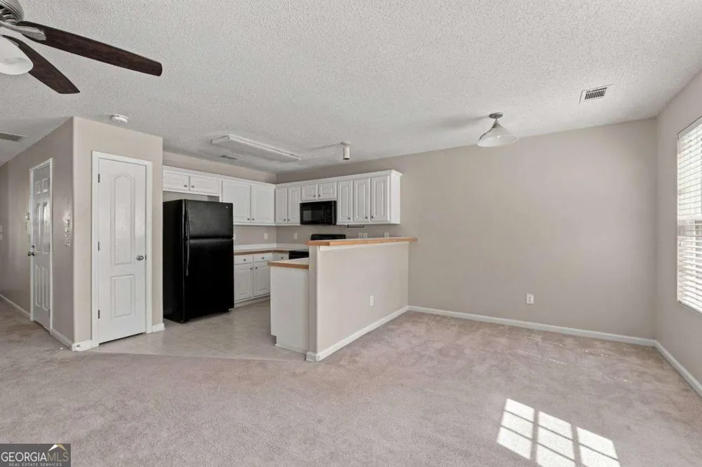 1428 Box CIR Winder, GA 30680