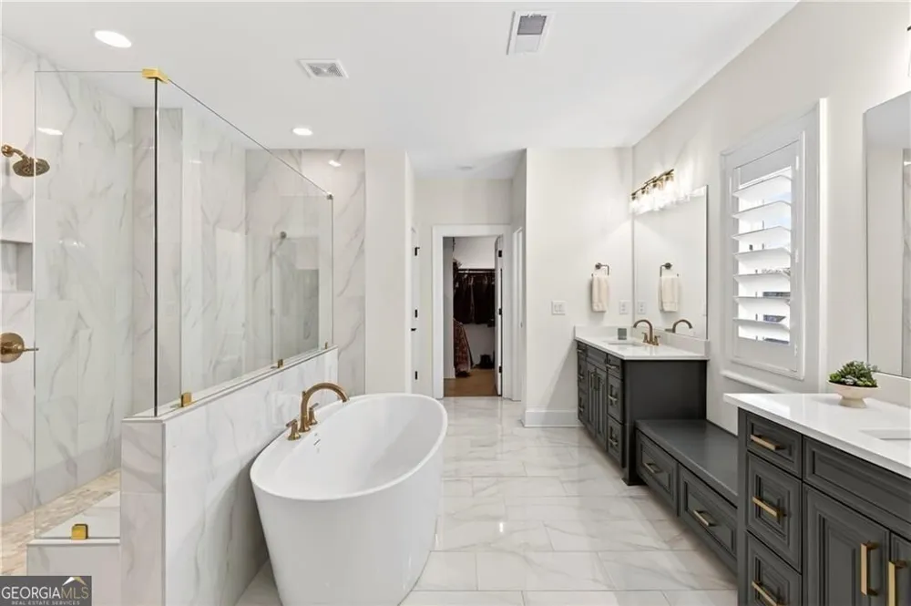 4040 Connolly CT Roswell, GA 30075