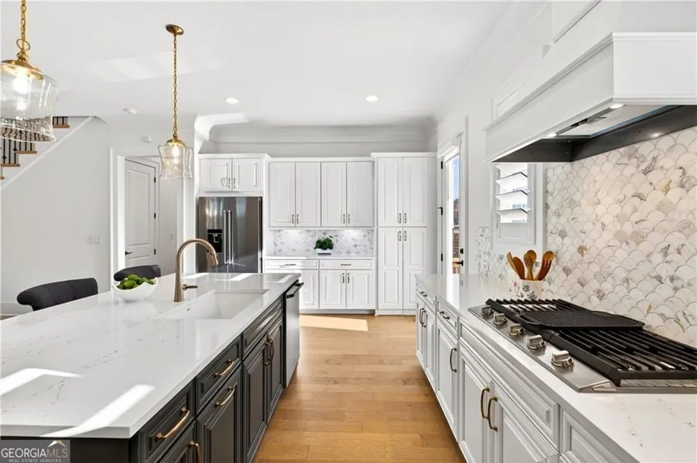 4040 Connolly CT Roswell, GA 30075