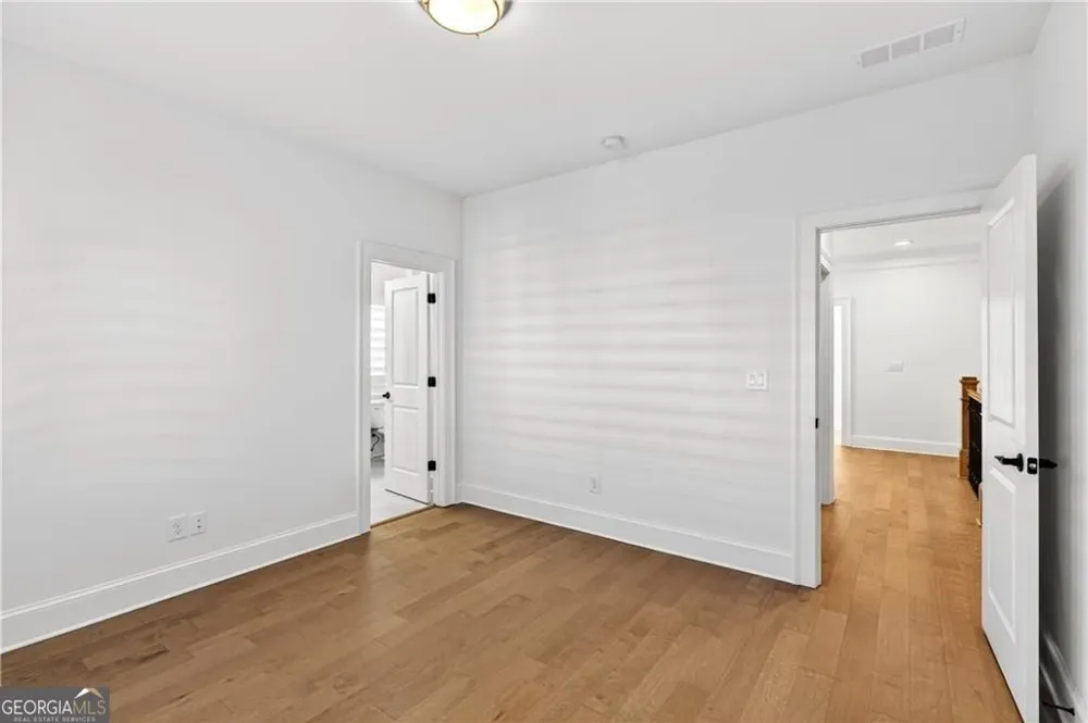 4040 Connolly CT Roswell, GA 30075