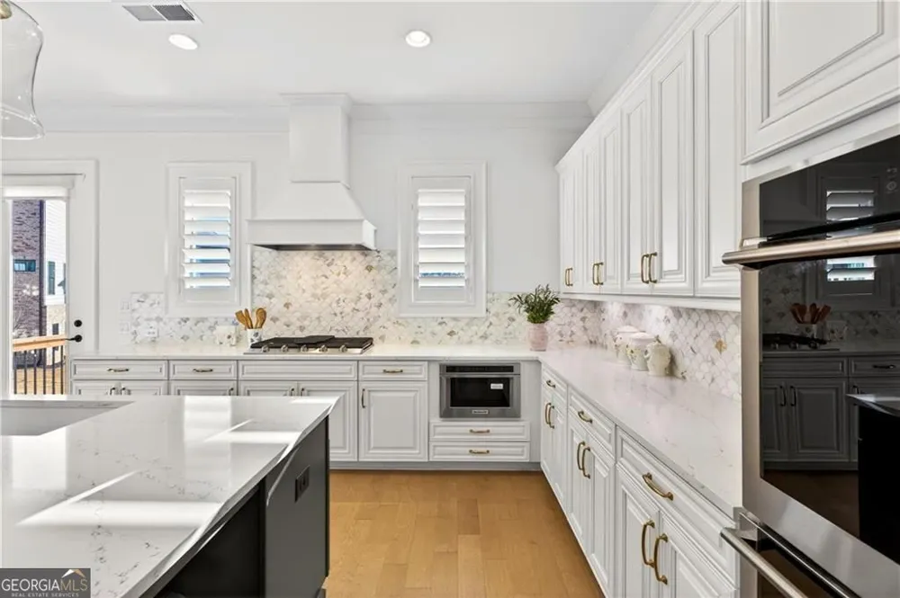 4040 Connolly CT Roswell, GA 30075