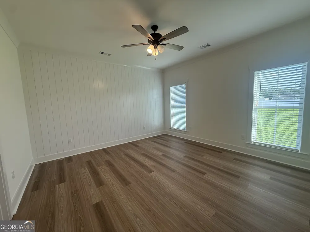 120 Pin Oak Lane Statesboro, GA 30458
