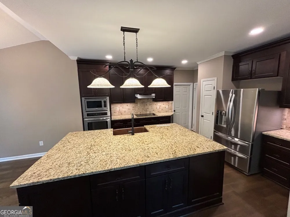 109 Lexington PASS Peachtree City, GA 30269