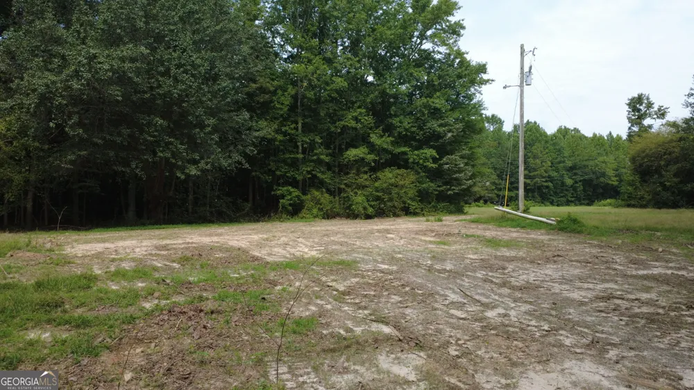 740 Barnes RD Bowdon, GA 30108