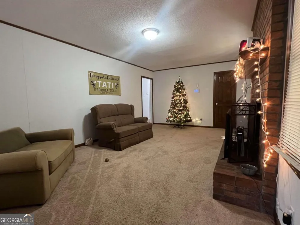 548 Athens ST Hartwell, GA 30643