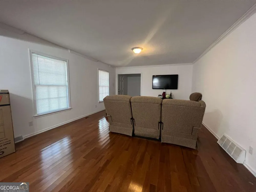 548 Athens ST Hartwell, GA 30643