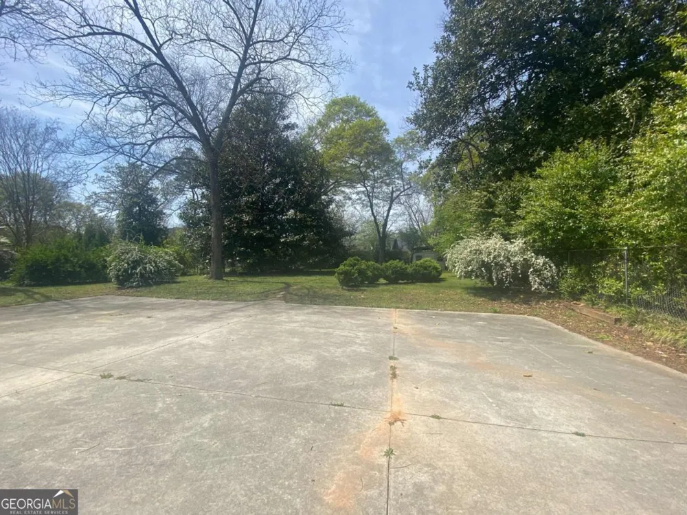 548 Athens ST Hartwell, GA 30643