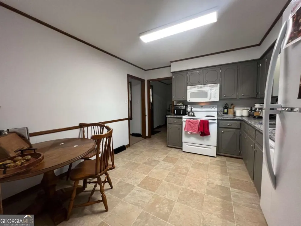 548 Athens ST Hartwell, GA 30643