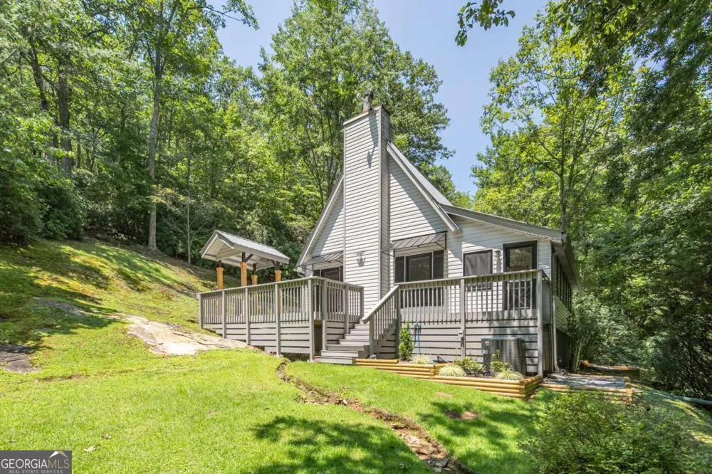 225 Cherokee CIR Ellijay, GA 30536