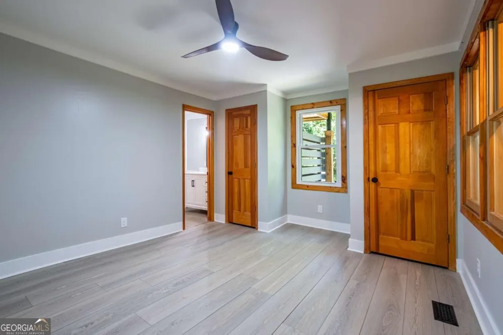 225 Cherokee CIR Ellijay, GA 30536