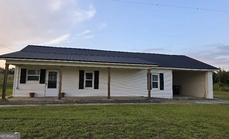 451 Mosley RD Claxton, GA 30417